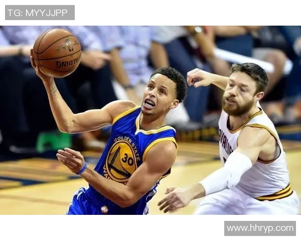 足球球星风采大赏：从历史巨星到现代传奇的荣耀之路